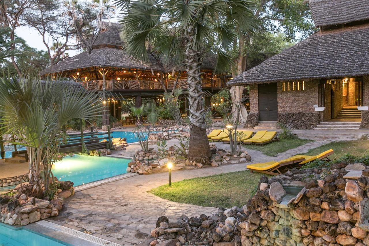 Sarova Shaba Game Lodge Archers Post Exterior photo