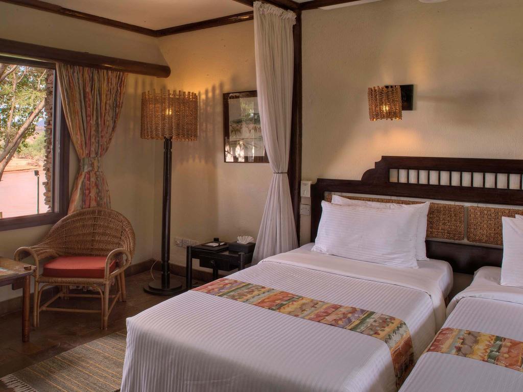 Sarova Shaba Game Lodge Archers Post Room photo