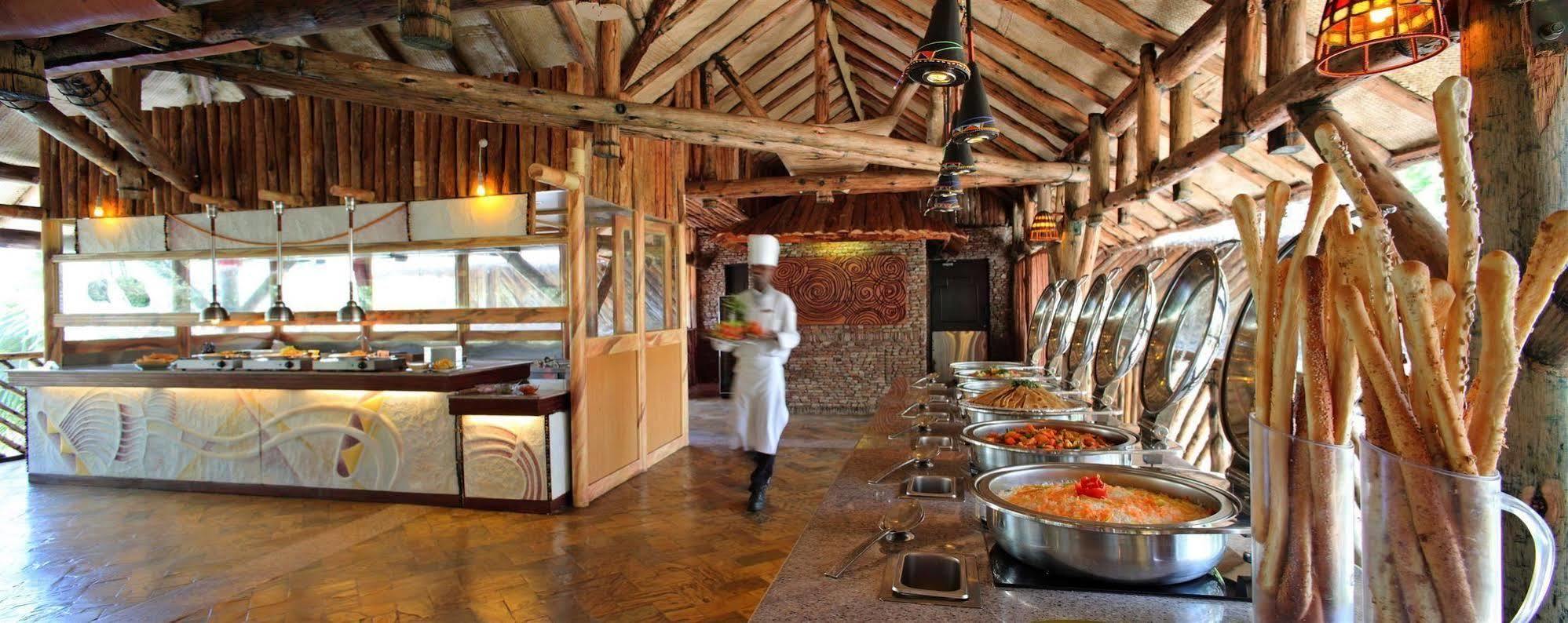 Sarova Shaba Game Lodge Archers Post Exterior photo