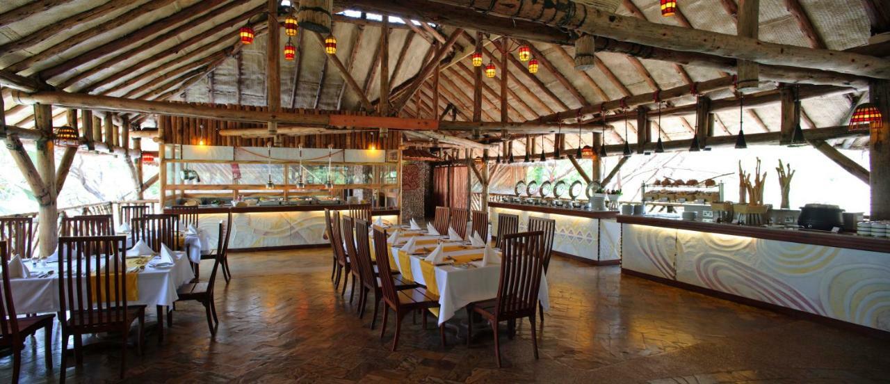 Sarova Shaba Game Lodge Archers Post Exterior photo